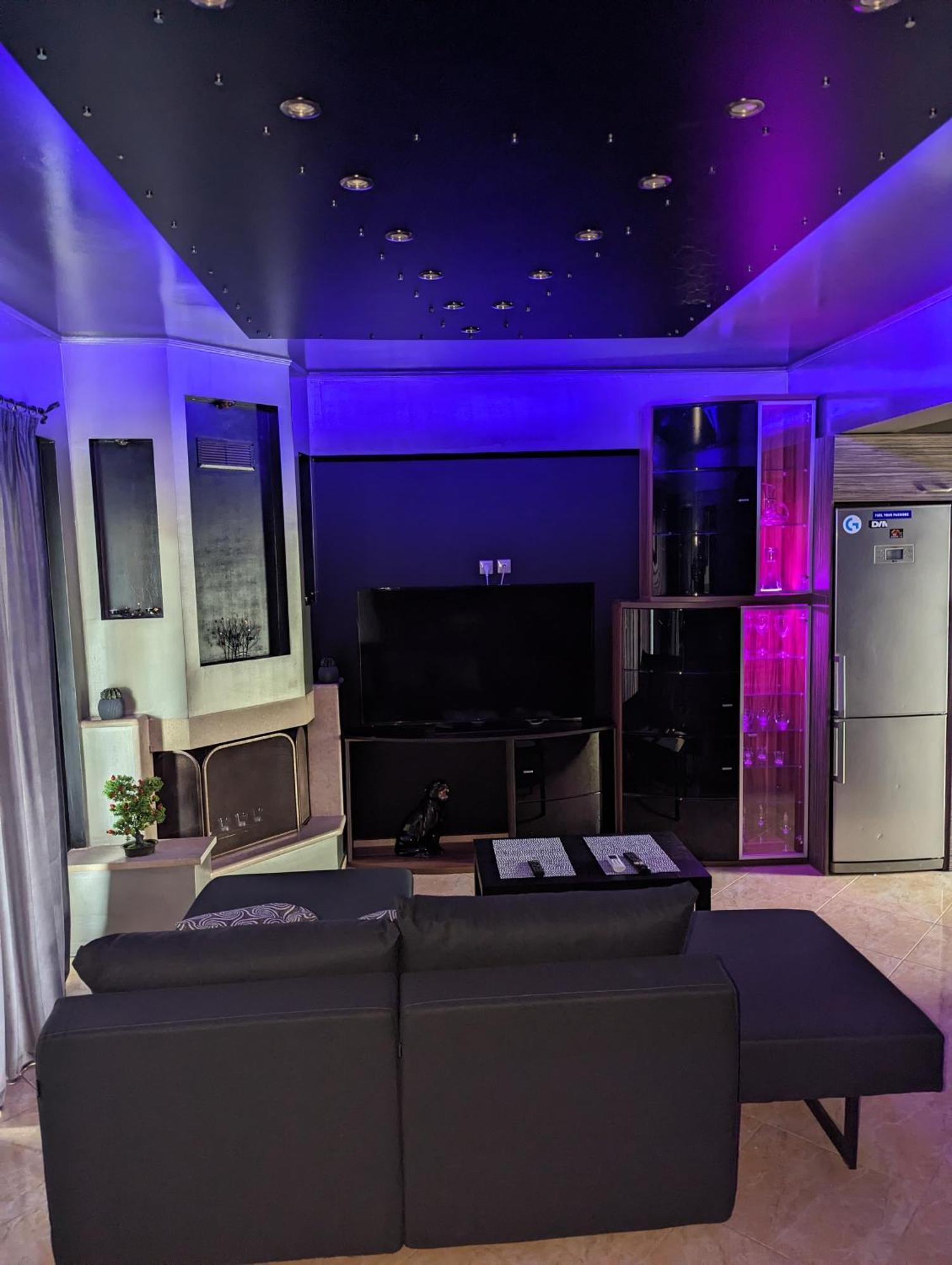 Modern Quiet Luxury Apartment Patra Экстерьер фото